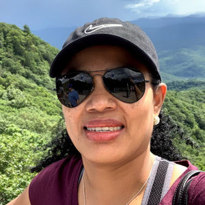 Meet your Posher, Lidubina